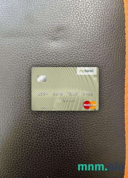 Iceland MP banki wygląd zdjęcia mastercard skan PSD + zdjęcie